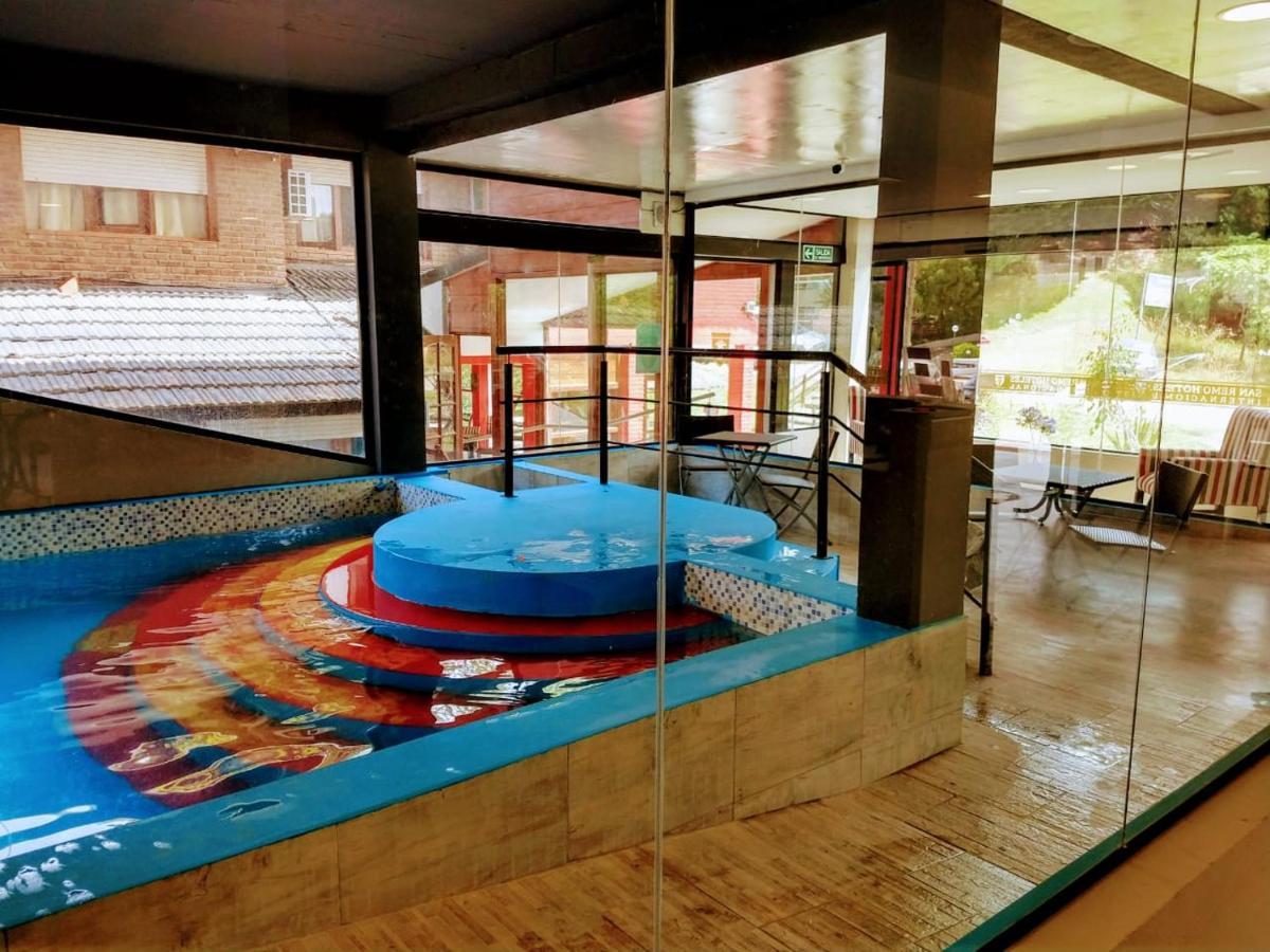 San Remo New Viking Hotel Pinamar Bagian luar foto